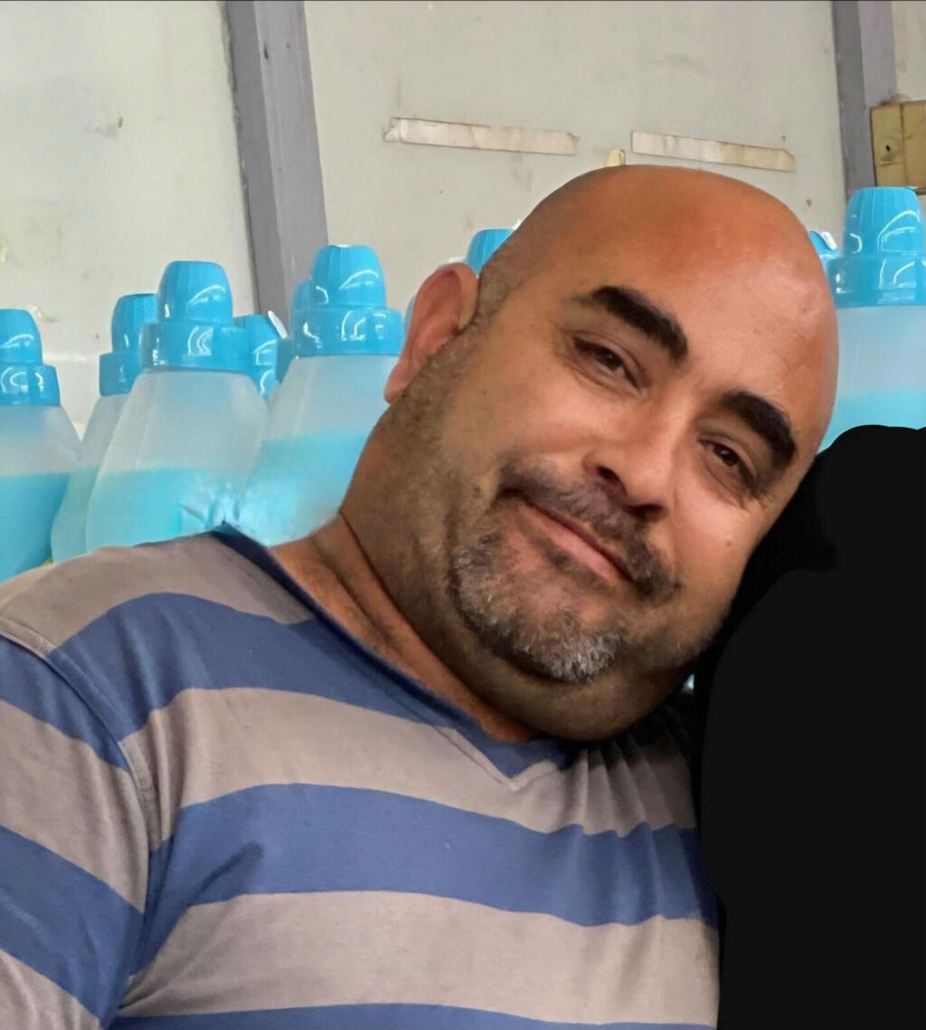 عامر (مقبل) حجيرات