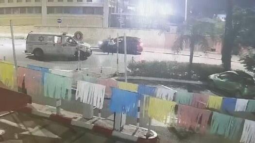 اعتدى على طاقم طبي وسرق سيارة إسعاف وهو بحالة سُكر