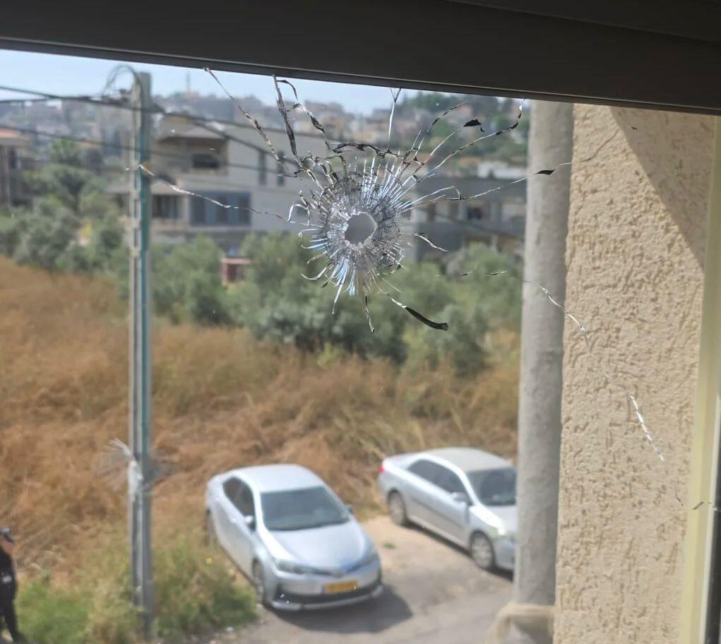 إطلاق نار على مقر الحزب الشيوعي في عبلين