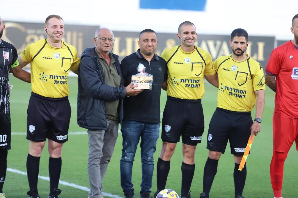 مباراة النادي الرياضي كفرقاسم وهبوعيل نوف هجليل (راديو الناس) مباراة النادي الرياضي كفرقاسم وهبوعيل نوف هجليل