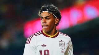  لامين يامال 