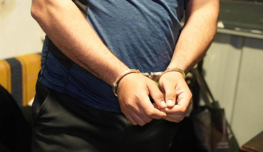 الشرطة تكشف شبكة سلاح خطيرة وتعتقل 38 مشتبهًا في الشمال (الشرطة) الشرطة تكشف شبكة سلاح خطيرة وتعتقل 38 مشتبهًا في الشمال