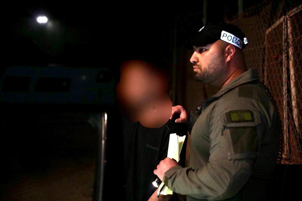 الشرطة تكشف شبكة سلاح خطيرة وتعتقل 38 مشتبهًا في الشمال (الشرطة) الشرطة تكشف شبكة سلاح خطيرة وتعتقل 38 مشتبهًا في الشمال