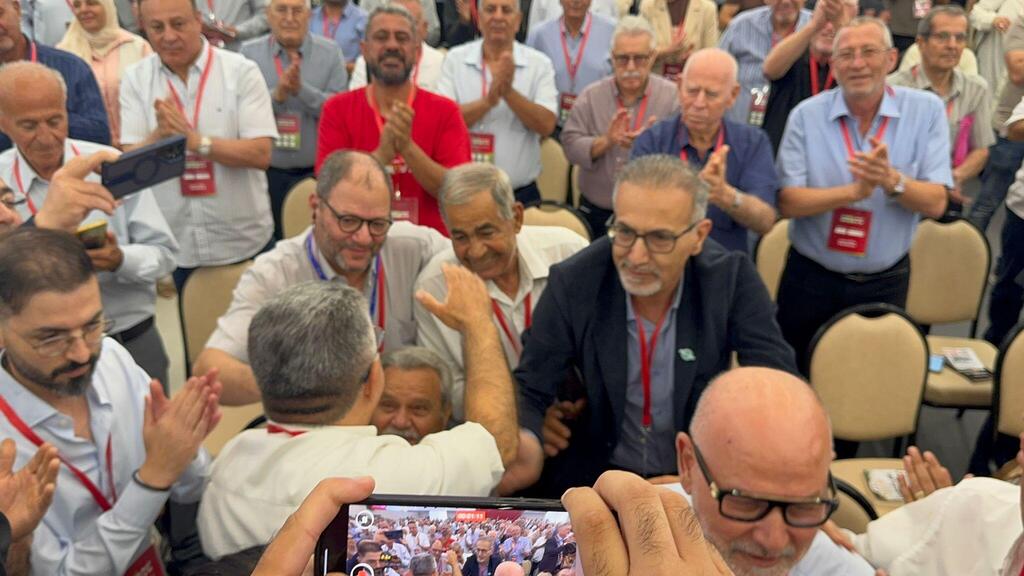 الجبهة تحسم المقعد الأول: د. يوسف جبارين يتصدر قائمتها للكنيست (راديو الناس) الجبهة تحسم المقعد الأول: د. يوسف جبارين يتصدر قائمتها للكنيست