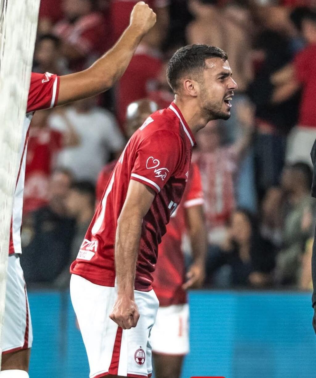 زاهي أحمد يهز الشباك: هبوعيل بئر السبع يتوج ببطولة دوري الدرجة العليا (هبوعيل بئر السبع) زاهي أحمد يهز الشباك: هبوعيل بئر السبع يتوج ببطولة دوري الدرجة العليا