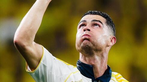 كريستيانو رونالدو بطلاً للدوري السعودي مع النصر