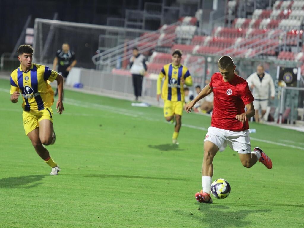 شبيبة هبوعيل تل أبيب يفوز بكأس الدولة (راديو الناس) شبيبة هبوعيل تل أبيب يفوز بكأس الدولة