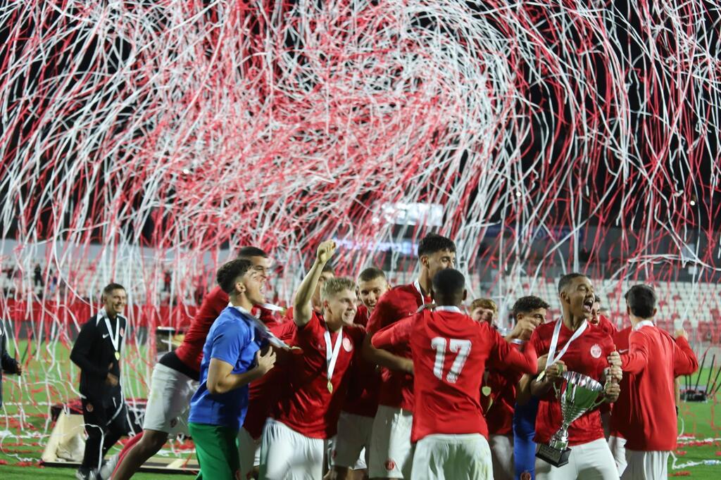 شبيبة هبوعيل تل أبيب يفوز بكأس الدولة (راديو الناس) شبيبة هبوعيل تل أبيب يفوز بكأس الدولة