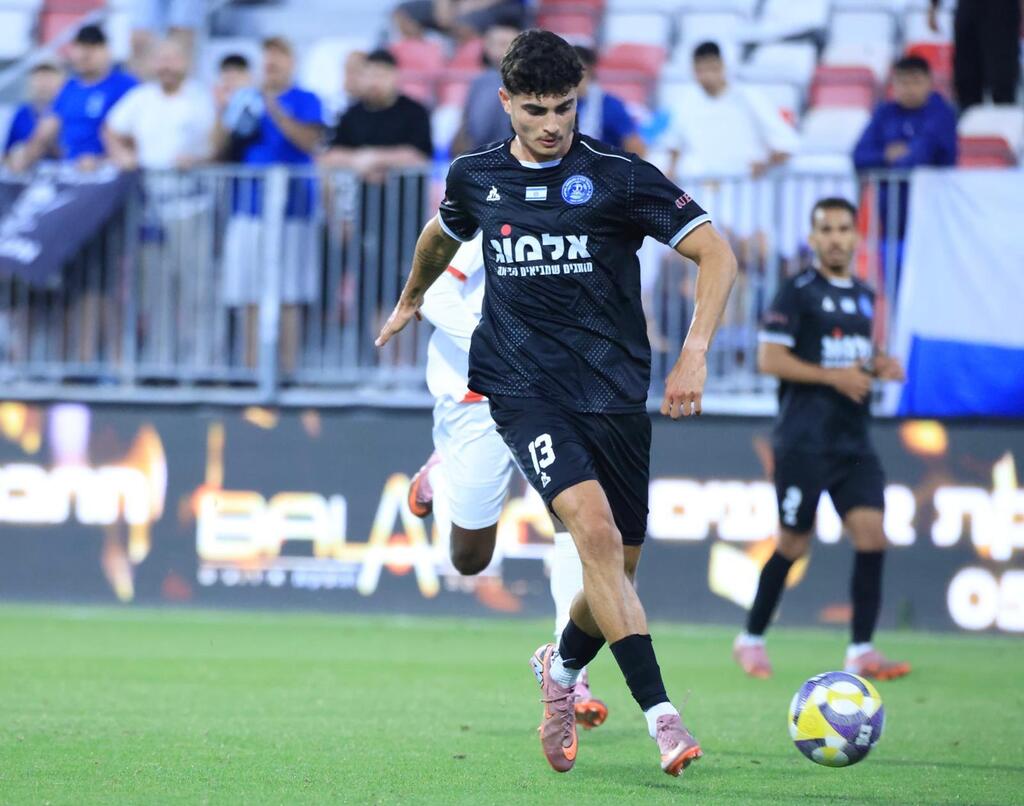 دبور وخلايله يسجلان بتعادل مثير 2-2 بين عكا ونوف هجليل (راديو الناس) دبور وخلايله يسجلان بتعادل مثير 2-2 بين عكا ونوف هجليل
