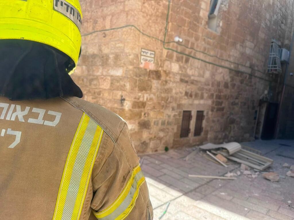 مصرع مسنّة إثر انفجار في البلدة القديمة بالقدس (سلطة الإطفاء والإنقاذ) مصرع مسنّة إثر انفجار في البلدة القديمة بالقدس
