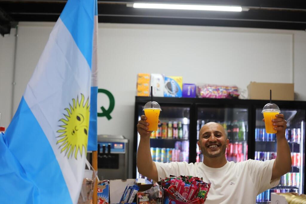البلدات العربية ترتدي ألوان المونديال (راديو الناس) البلدات العربية ترتدي ألوان المونديال