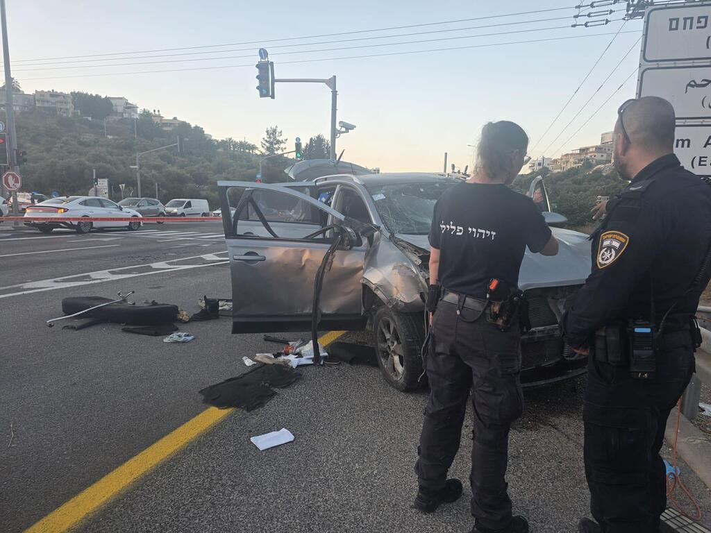 الشرطة: عبوة ناسفة وراء انفجار مركبة قرب مشيرفة (الشرطة ) الشرطة: عبوة ناسفة وراء انفجار مركبة قرب مشيرفة