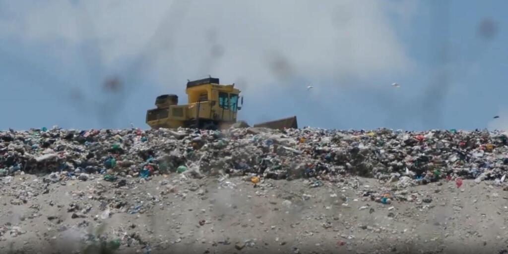 زيارة وزيرة حماية البيئة إلى طمرة تفتح ملف مكب النفايات بين عبلين وطمرة وشفاعمرو (راديو الناس) زيارة وزيرة حماية البيئة إلى طمرة تفتح ملف مكب النفايات بين عبلين وطمرة وشفاعمرو
