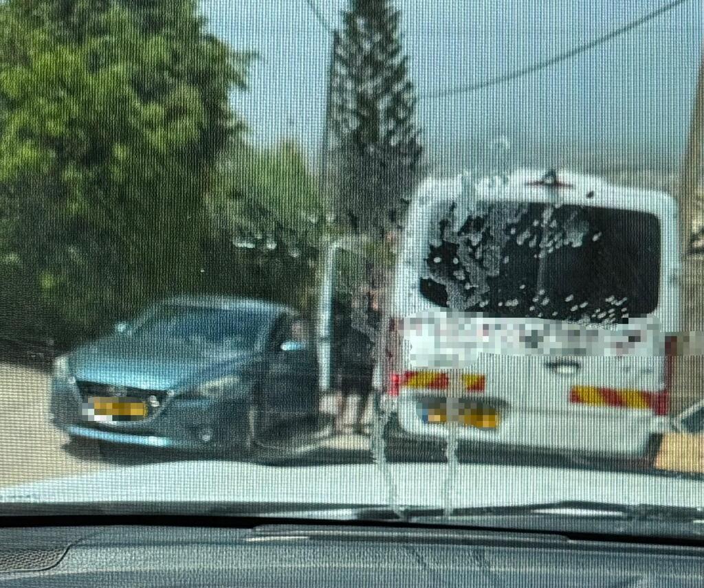 خلاف على أولوية المرور يتحول إلى اعتداء عنيف في طمرة (الشرطة) خلاف على أولوية المرور يتحول إلى اعتداء عنيف في طمرة