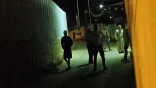 مستوطنون وجنود اقتحموا مسجدًا في الخليل ومنعوا صلاة الفجر