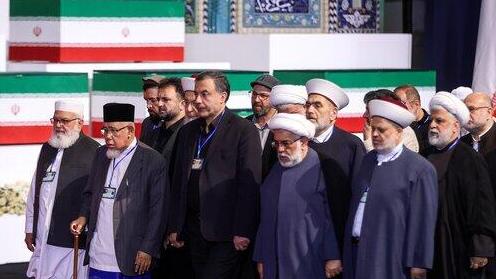 تشييع خامنئي في طهران وسط حضور دولي 