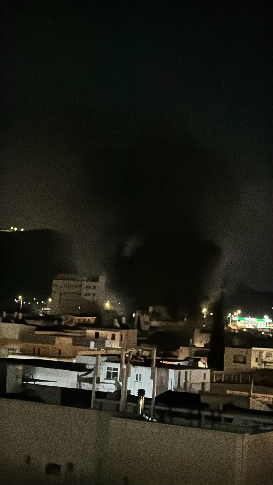 حريق ضخم يلتهم محالًا تجارية في مجد الكروم (الإطفاء والإنقاذ) حريق ضخم يلتهم محالًا تجارية في مجد الكروم