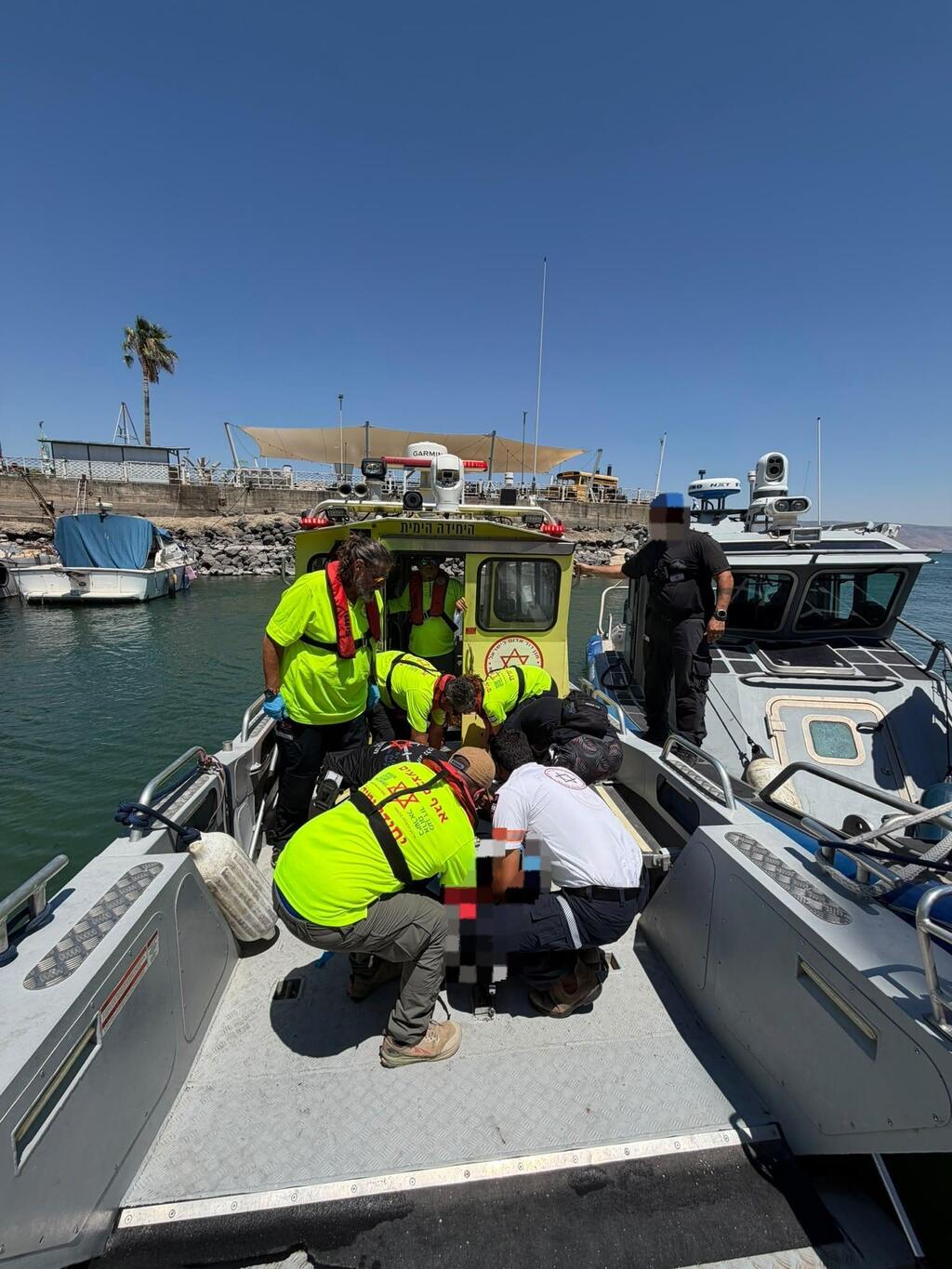 حادث في بحيرة طبريا (نجمة داوود الحمراء) حادث في بحيرة طبريا
