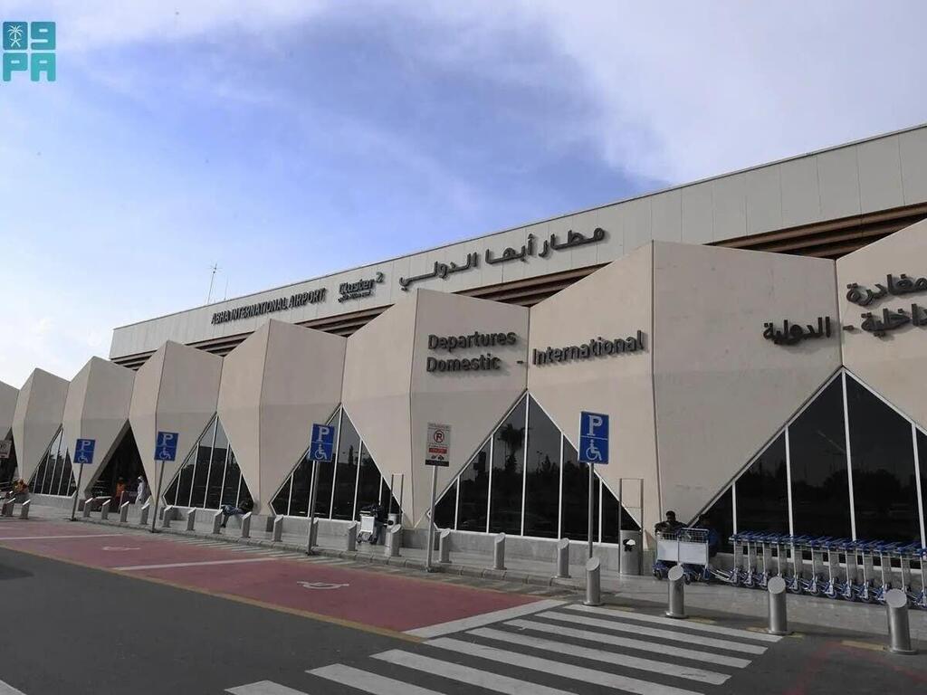 مطار أبها الدولي في السعودية (استخدام الصورة وفقا لبند 27أ من حقوق النشر) مطار أبها الدولي في السعودية