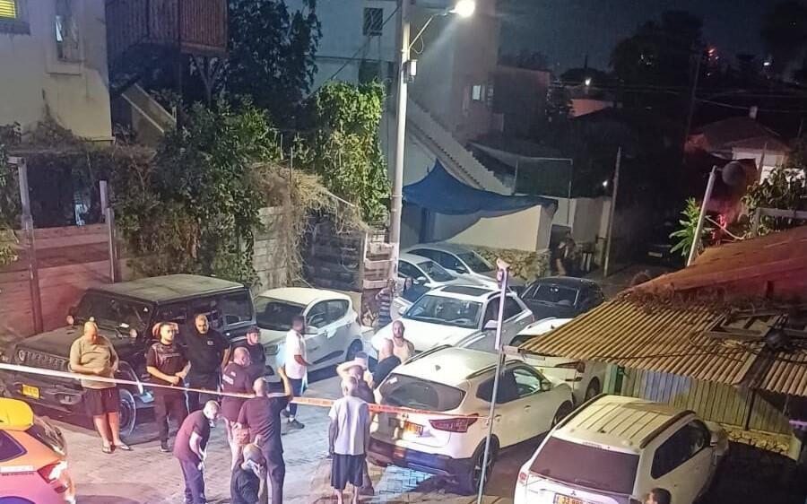 إصابة شابة في جريمة عنف بمدينة الرملة (وفق البند 27 أ) إصابة شابة في جريمة عنف بمدينة الرملة