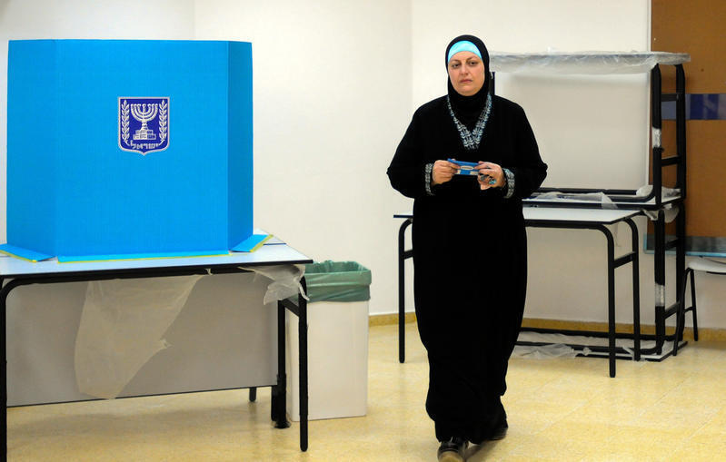 الانتخابات - صندوق اقتراع (Flash90) الانتخابات - صندوق اقتراع
