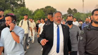 بمشاركة وزراء وأعضاء كنيست: مسيرة تطالب بإقامة مستوطنات في غزة