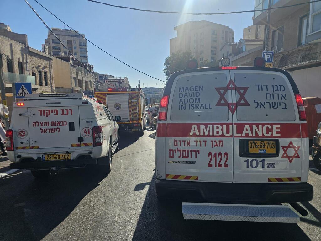 إنهيار شرفة في القدس (نجمة داوود الحمراء) إنهيار شرفة في القدس