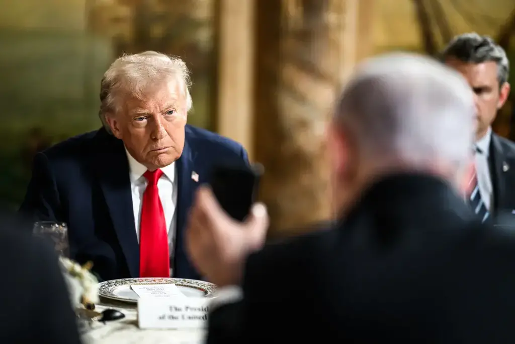 الرئيس الأميركي دونالد ترامب ورئيس الوزراء الاسرائيلي بنيامين نتنياهو (البيت الأبيض) الرئيس الأميركي دونالد ترامب ورئيس الوزراء الاسرائيلي بنيامين نتنياهو