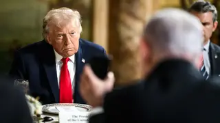 الرئيس الأميركي دونالد ترامب ورئيس الوزراء الاسرائيلي بنيامين نتنياهو