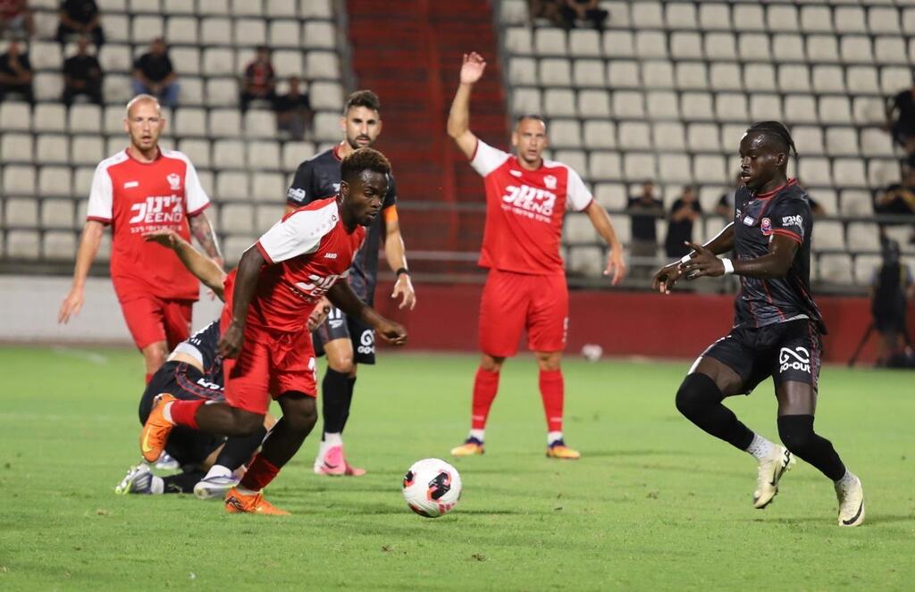 أبناء سخنين - هبوعيل حيفا (راديو الناس) هدف قاتل في الدقيقة 95: كوجو ينقذ اتحاد أبناء سخنين ويمنحه أول نقطة في الموسم