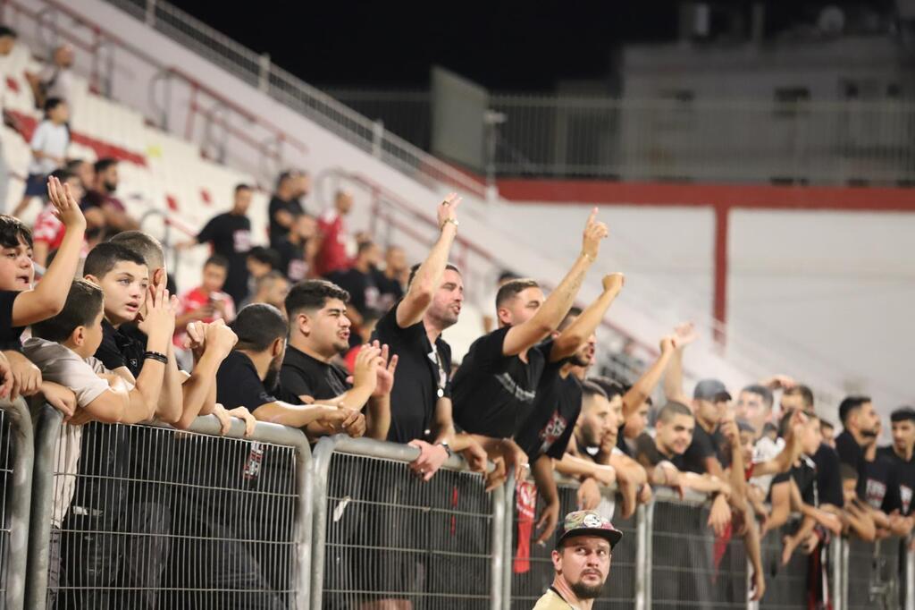أبناء سخنين - هبوعيل حيفا (راديو الناس) هدف قاتل في الدقيقة 95: كوجو ينقذ اتحاد أبناء سخنين ويمنحه أول نقطة في الموسم
