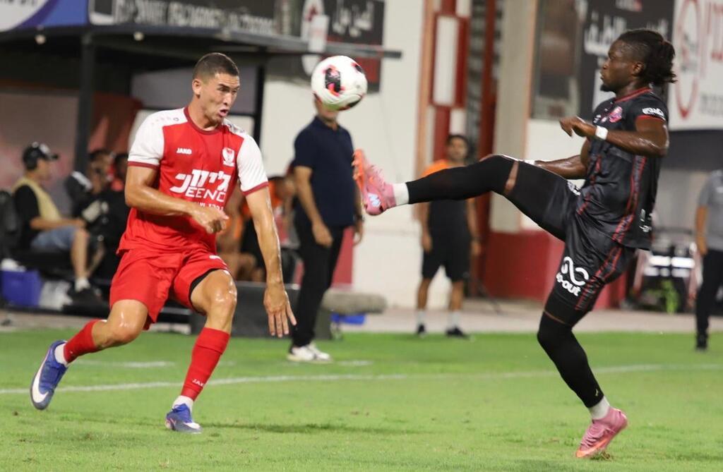 أبناء سخنين - هبوعيل حيفا (راديو الناس) هدف قاتل في الدقيقة 95: كوجو ينقذ اتحاد أبناء سخنين ويمنحه أول نقطة في الموسم