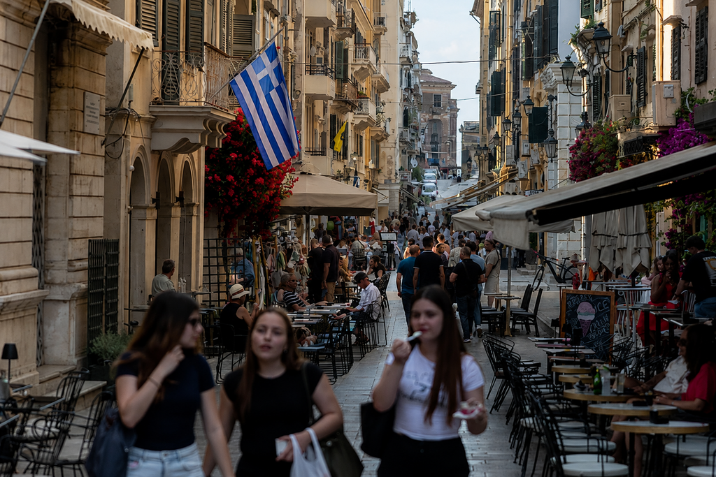 الخارجية الإسرائيلية تحذر مواطنيها في اليونان
