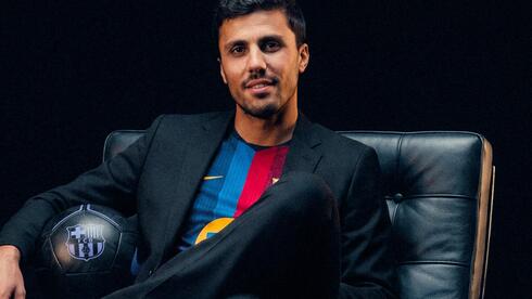  برشلونة يعلن رسميًا ضم رودري