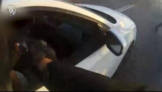 مطاردة مثيرة قرب شفاعمرو: فرّوا بعكس السير وألقوا مسدسًا من المركبة