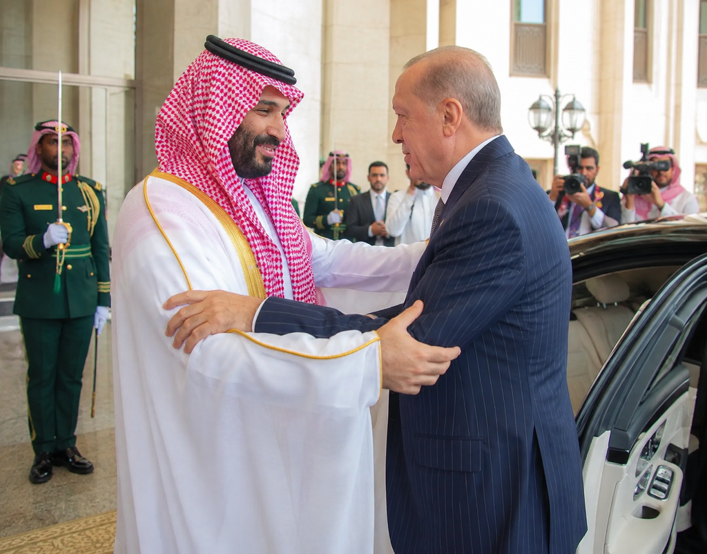 الرئيس التركي رجب طيب أردوغان وولي العهد السعودي محمد بن سلمان (AI) الرئيس التركي رجب طيب أردوغان وولي العهد السعودي محمد بن سلمان