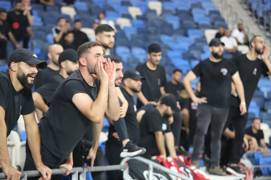 ثلاثية حيفا تُشعل غضب جماهير سخنين (راديو الناس) ثلاثية حيفا تُشعل غضب جماهير سخنين
