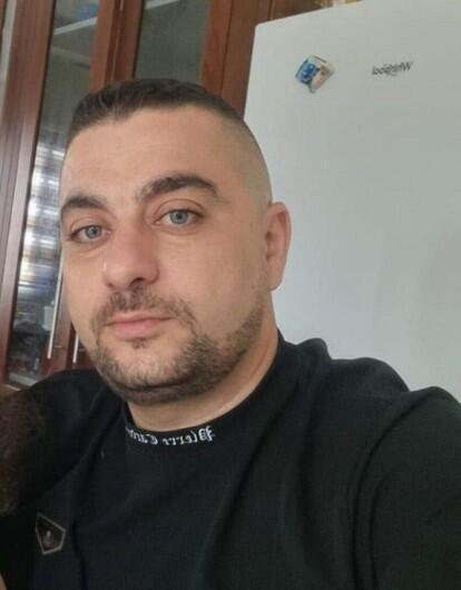 المرحوم مرشد عبد الحي (وفق البند 27 أ) عائلة مرشد عبد الحي تتجه للقضاء بعد إغلاق ملف مقتله