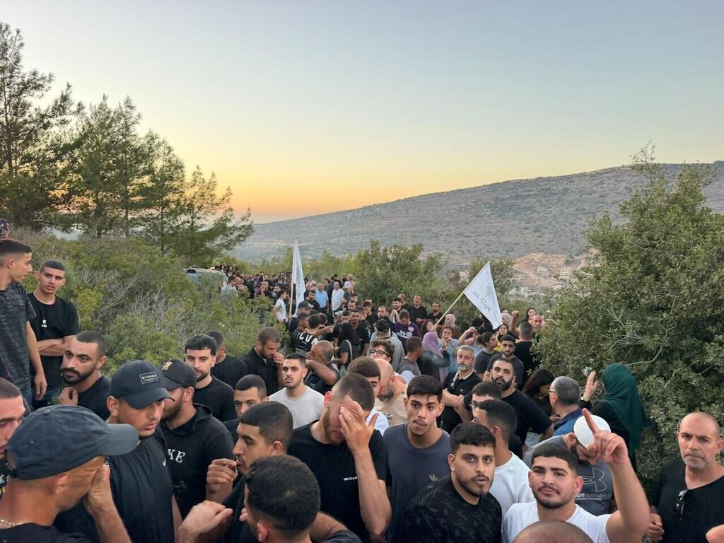 مجد الكروم (راديو الناس) مجد الكروم