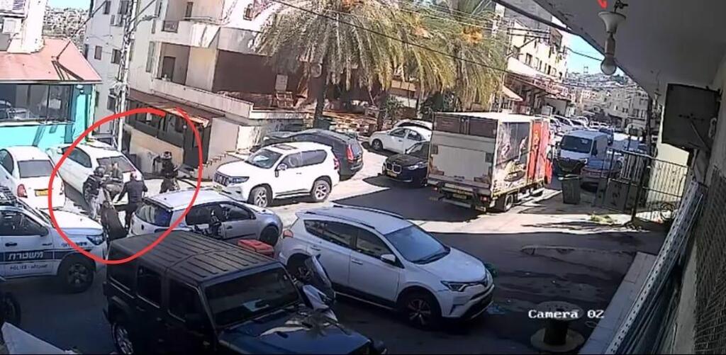  توثيق لحظة مقتل علاء محاميد في أم الفحم