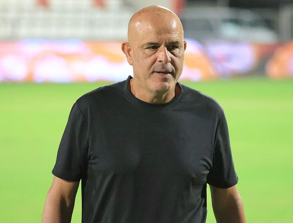 اتحاد أبناء سخنين يحقق فوزه الأول في العليا ويغادر القاع (راديو الناس) اتحاد أبناء سخنين يحقق فوزه الأول في العليا ويغادر القاع