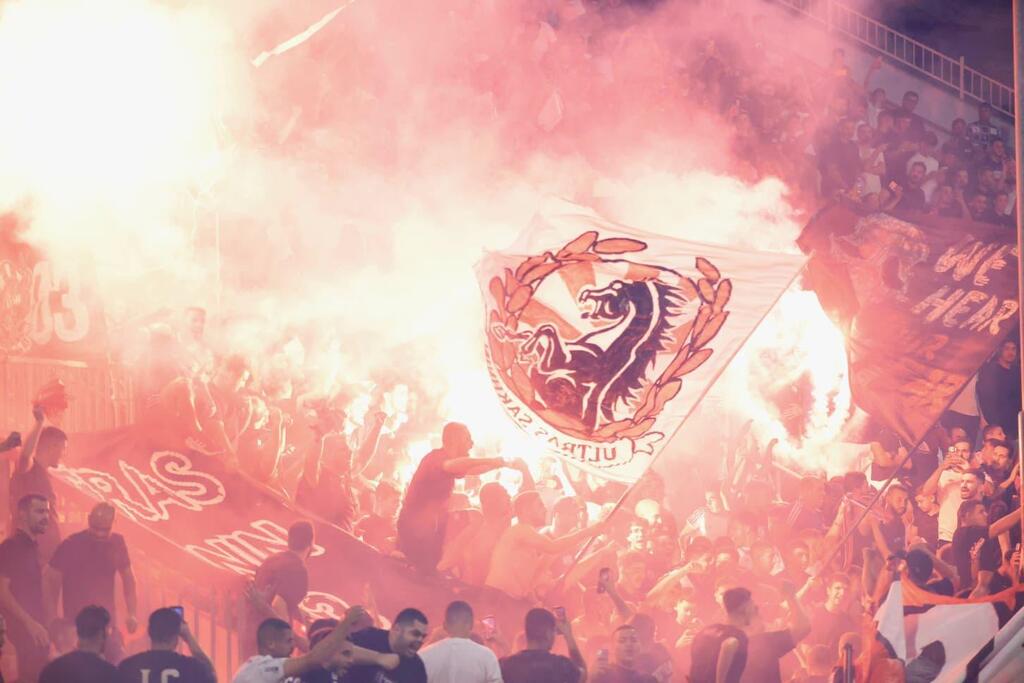 اتحاد أبناء سخنين يحقق فوزه الأول في العليا ويغادر القاع (راديو الناس) اتحاد أبناء سخنين يحقق فوزه الأول في العليا ويغادر القاع