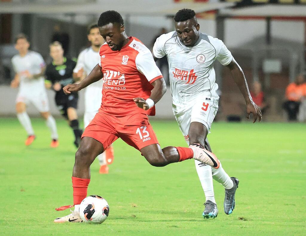 اتحاد أبناء سخنين يحقق فوزه الأول في العليا ويغادر القاع (راديو الناس) اتحاد أبناء سخنين يحقق فوزه الأول في العليا ويغادر القاع