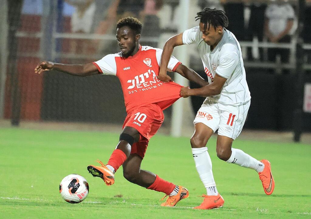 اتحاد أبناء سخنين يحقق فوزه الأول في العليا ويغادر القاع (راديو الناس) اتحاد أبناء سخنين يحقق فوزه الأول في العليا ويغادر القاع