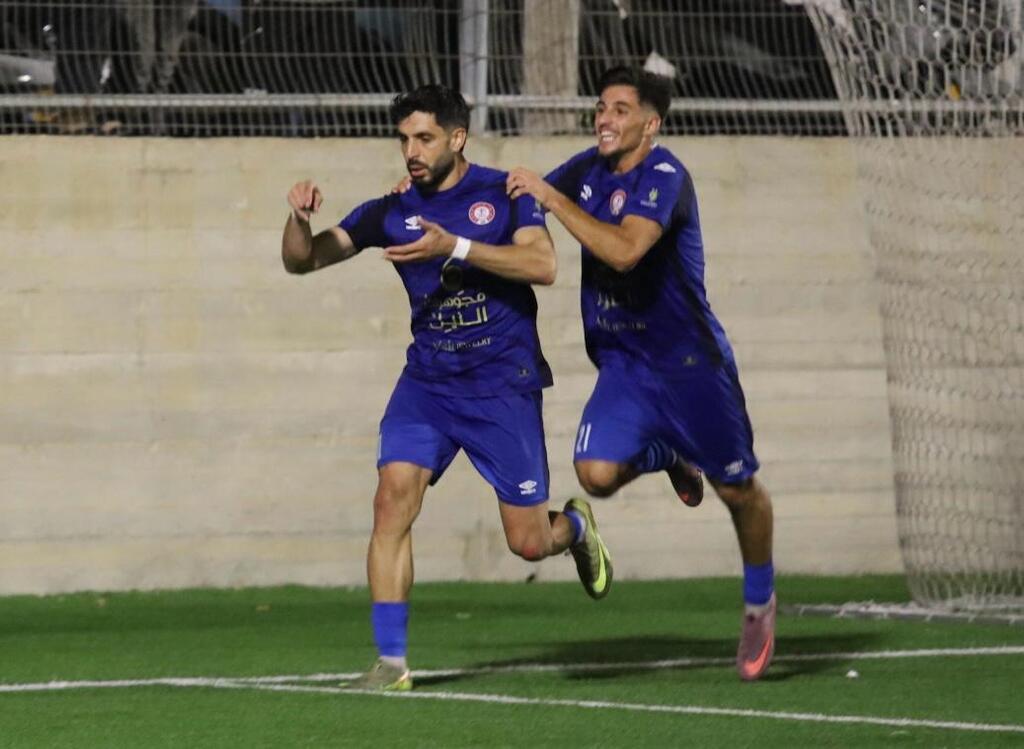 هبوعيل باقة الغربية يحقق فوزه الأول بثلاثية أمام طيرة الكرمل (راديو الناس) هبوعيل باقة الغربية يحقق فوزه الأول بثلاثية أمام طيرة الكرمل