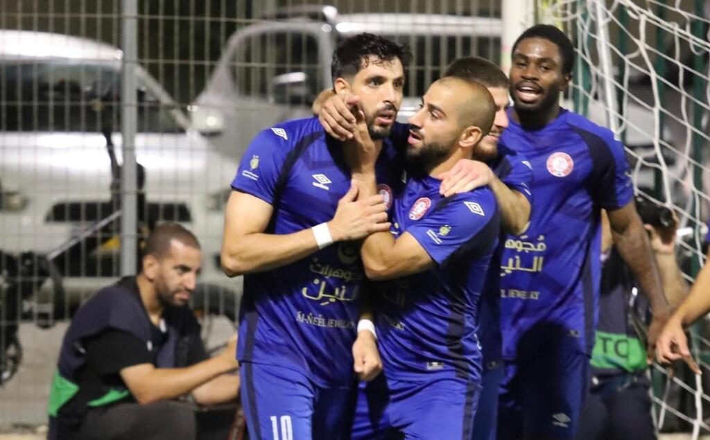 هبوعيل باقة الغربية يحقق فوزه الأول بثلاثية أمام طيرة الكرمل (راديو الناس) هبوعيل باقة الغربية يحقق فوزه الأول بثلاثية أمام طيرة الكرمل