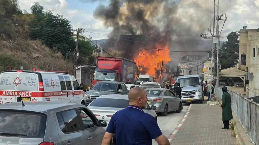حريق كبير في منزل بمدينة عرابة (راديو الناس) حريق كبير في منزل بمدينة عرابة