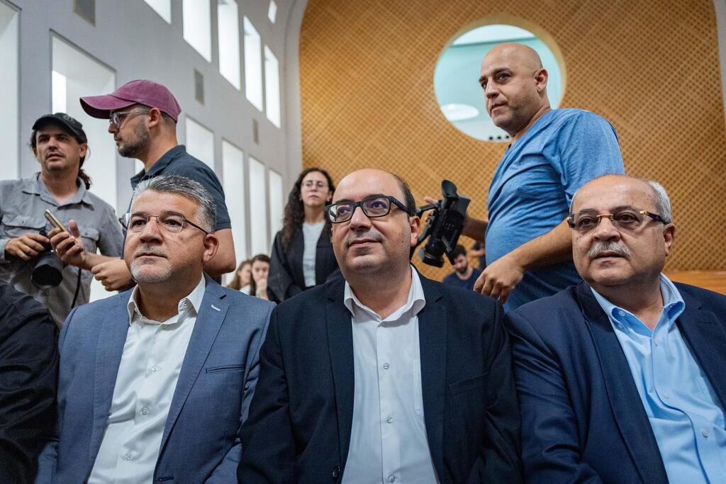 جلسة المحكمة العليا للنظر ف شطب القوائم (فلاش 90) جلسة المحكمة العليا للنظر ف شطب القوائم