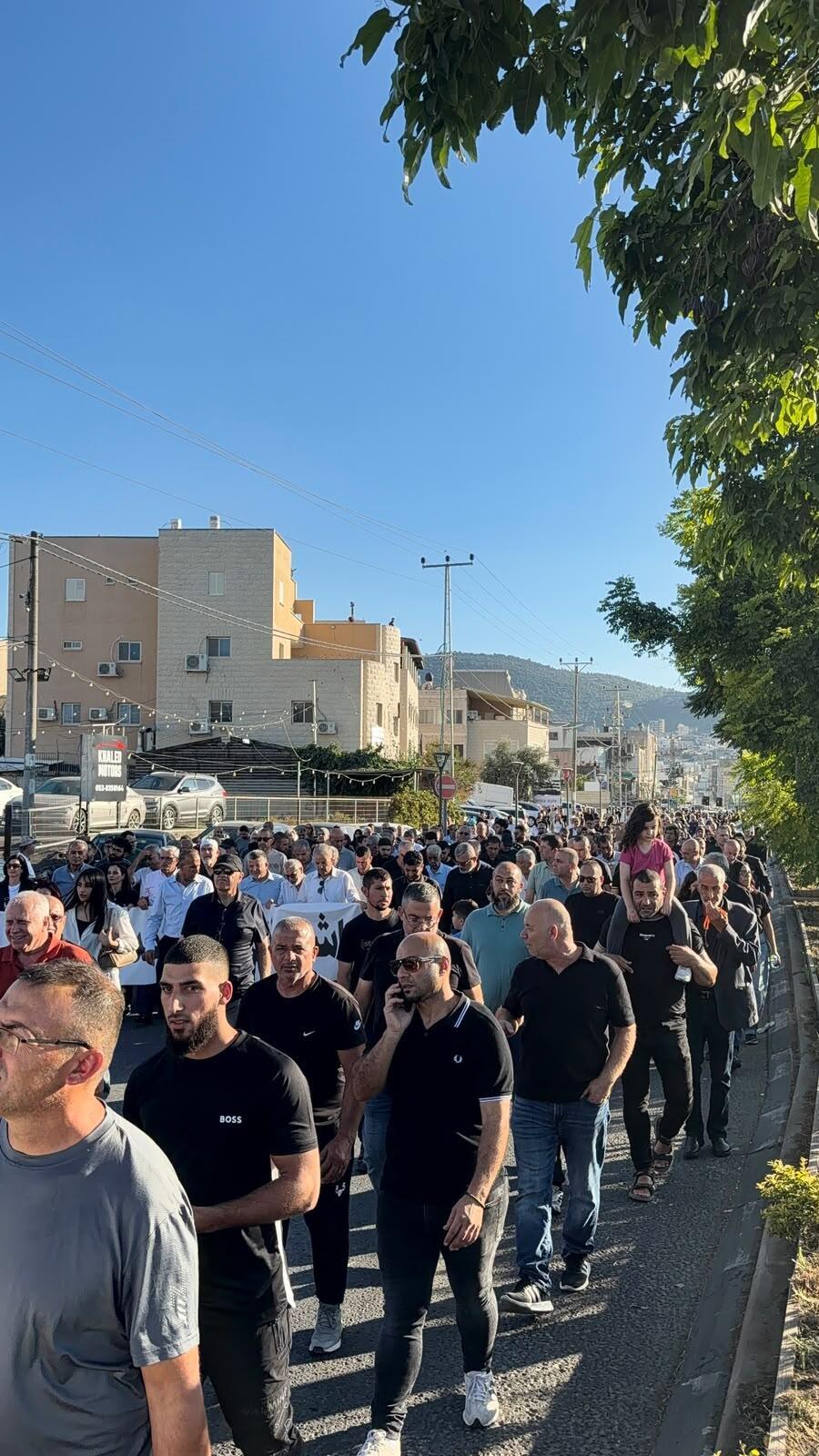 المسيرة المركزية لإحياء ذكرى هبة القدس والأقصى في عرابة (راديو الناس) المسيرة المركزية لإحياء ذكرى هبة القدس والأقصى في عرابة