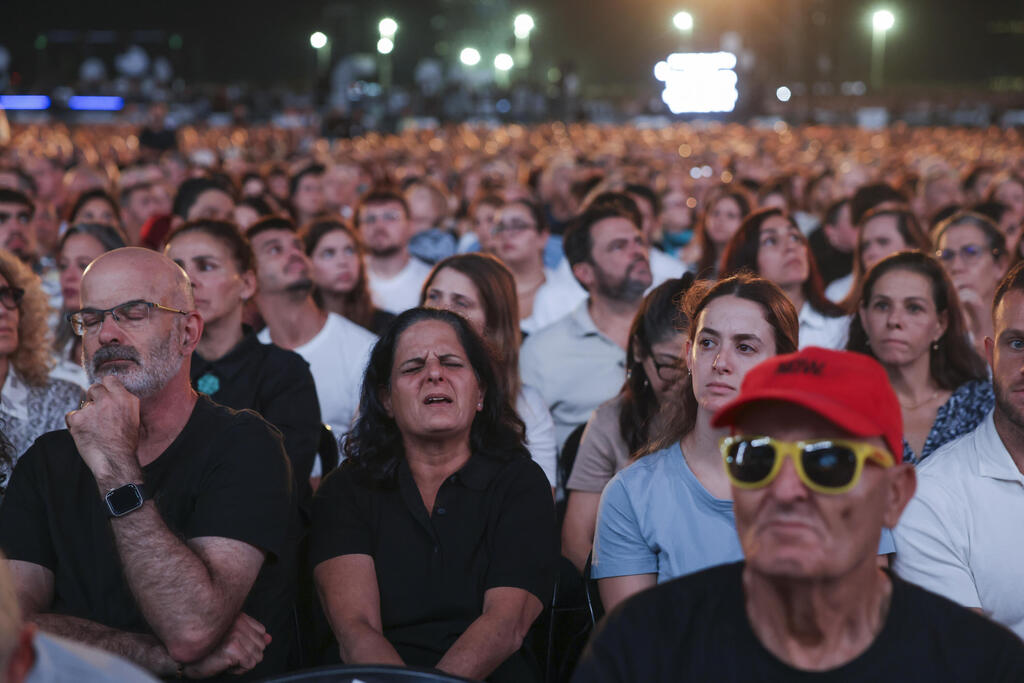 عشرات آلاف الإسرائيليين يحيون ذكرى 3 أعوام على 7 أكتوبر في تل أبيب
